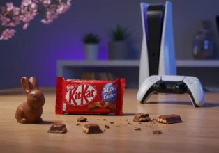 Come Vincere una PS5 e Ottenere una Settimana di PlayStation Plus Premium con l’Uovo di Pasqua KitKat